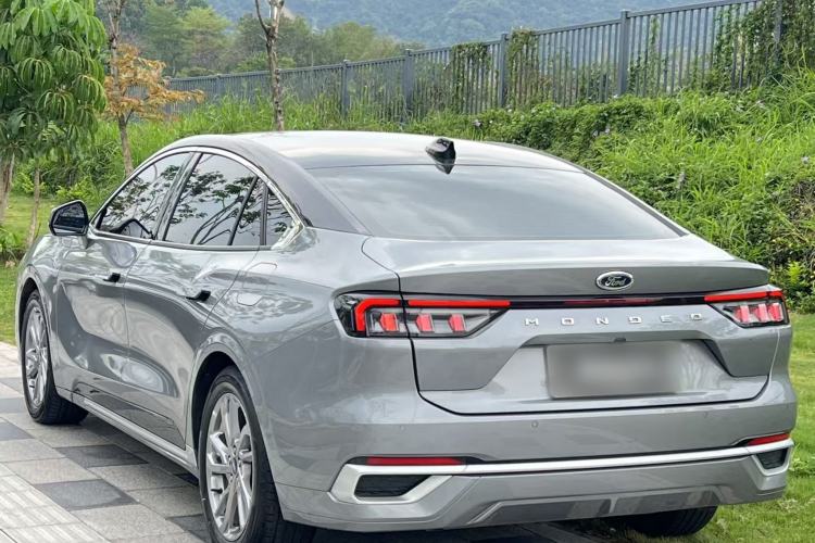 Used Toyota Levin 2022 Dual-Engine 1.8H E-CVT Luxury Edition
