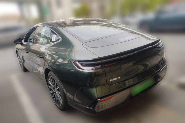 Used Geely Galaxy 8 2025 130km EM-P Exploration Edition Rear Left 45 Deg