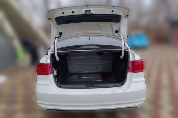 Used Volkswagen Santana 2021 1.5L Manual Fashion Edition Trunk