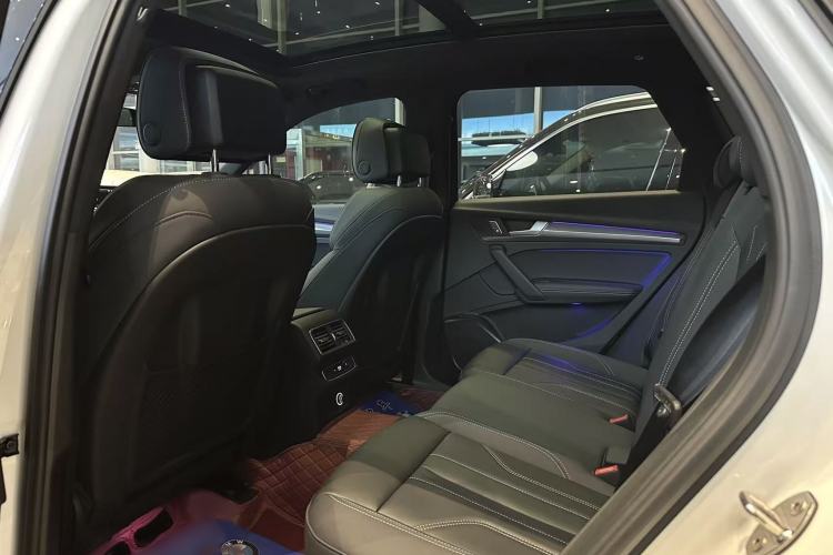 Used Audi Q5L 2024 40 TFSI Luxury Dynamic Edition Interior 2