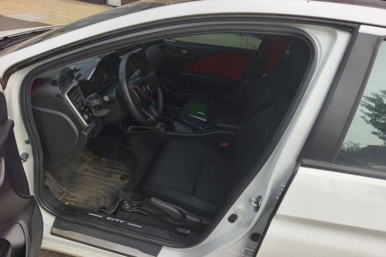 Used Honda City 2018 1.5L CVT Dynamic Edition Left Front Seat