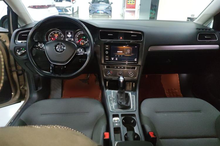 Used Volkswagen Golf 2019 1.6L Automatic Comfort Model China V Standard