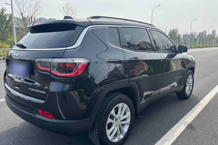 Used Jeep Compass 2021 220T Automatic Leading Edition Exterior 4