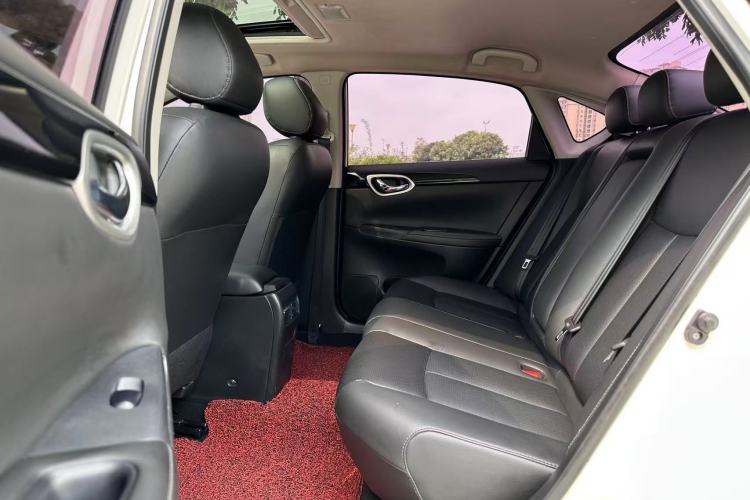 Used Nissan Sylphy 2021 Classic 1.6XL CVT Luxury Edition Interior 3