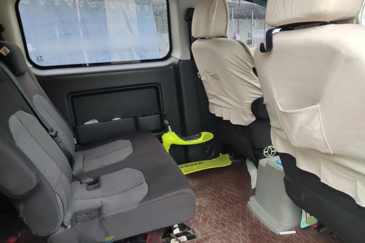 Used JAC Refine M3  Left Rear Seat