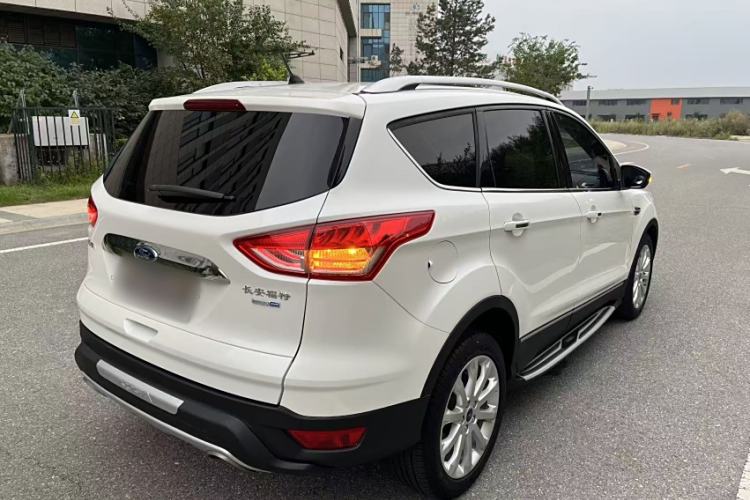 Used Ford Kuga 2015 2.0L GTDi Four-Wheel Drive Elite Model