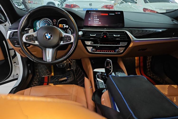 Used BMW 5 Series 2018 Restyled 530Li Luxury Edition M Sport Package
