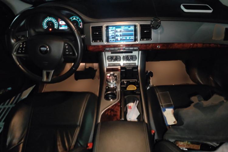 Used Jaguar XF 2014 XF 2.0T Luxury Edition
