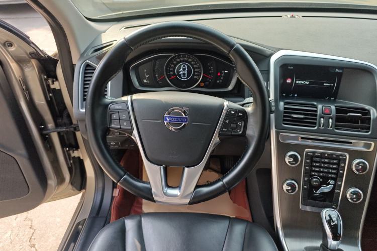 Used Volvo XC60 (Import) 2014 T5 Zhiyi Edition
