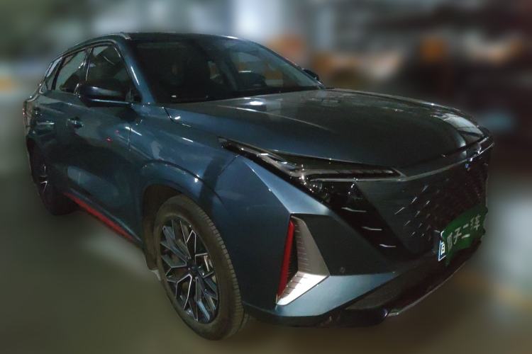 Used CHANGAN OSHAN Z6 2022 Blue Whale 1.5T DCT Smart Edition