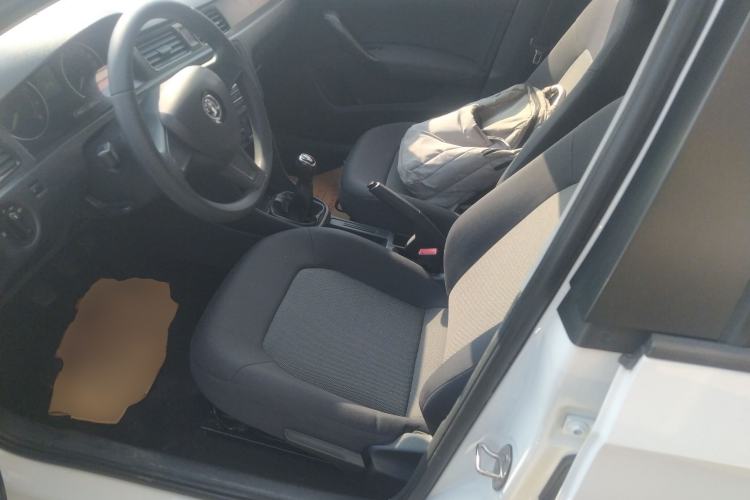 Used Skoda Rapid Spaceback 2016 Revised Version 1.4L Manual Front-Drive Edition