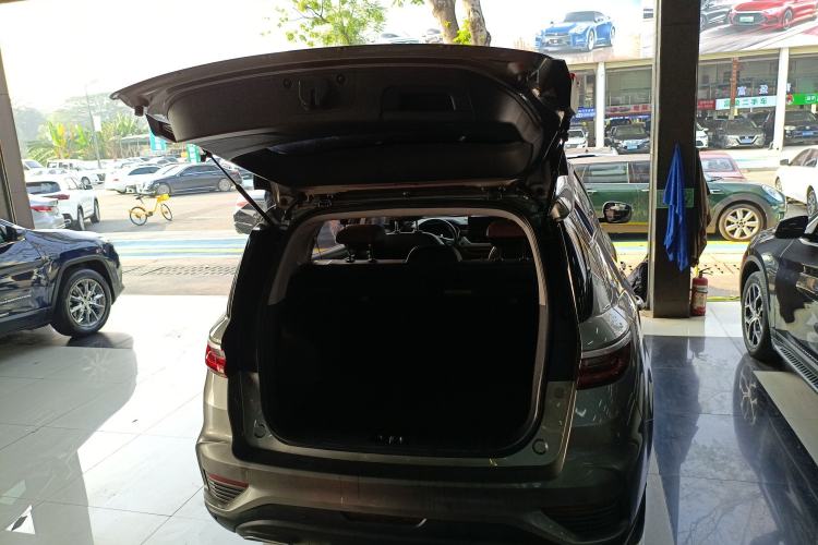 Used Geely Auto Vision X6 2020 1.4T CVT Luxury Edition