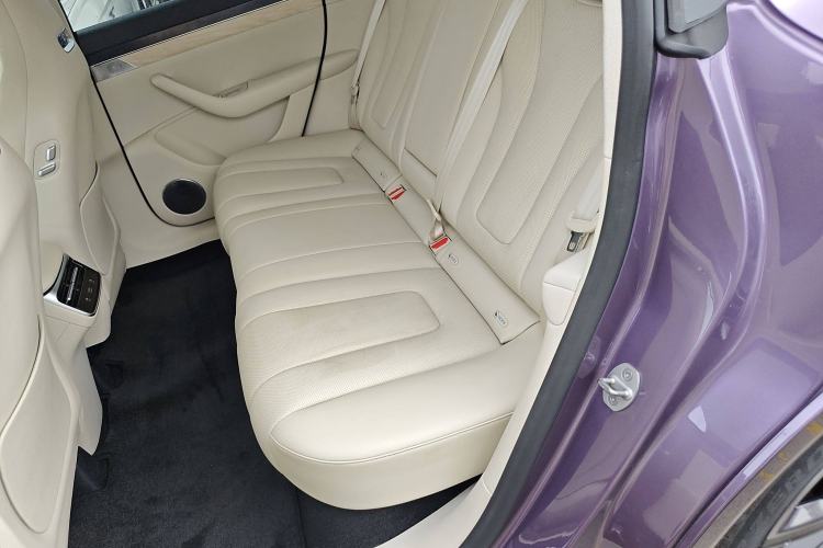 Used Hima Luxeed R7 2024 All-Electric 667 km Max
