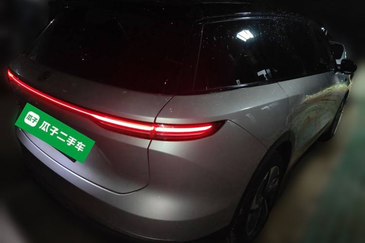 Used Nio ES8 2023 75 kWh Executive Edition
