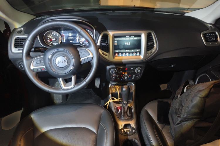 Used Jeep Compass 2019 200T Automatic Family Edition - Connected Large Screen Version