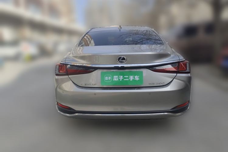 Used Lexus ES 2022 200 Excellence Edition
