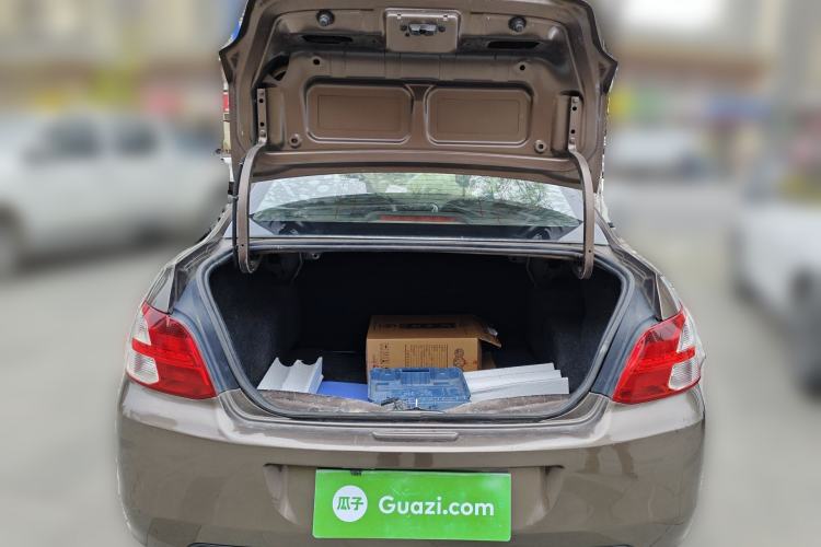 Used Peugeot 301 2014 1.6L Manual Comfort Edition
