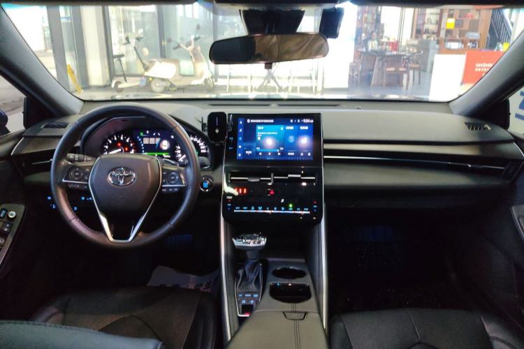 Used Toyota Avalon 2022 2.5L Luxury Edition
