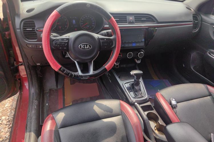 Used Kia KX Cross 2017 1.4L AT GLS
