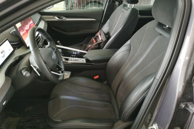 Used Geely Auto Preface 2025 Dongfang Yao 2.0TD Moonlight Edition Left Front Seat