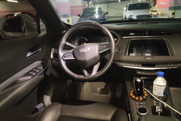 Used Cadillac XT4 2020 Revised Version 28T Two-Wheel Drive Luxury Edition
