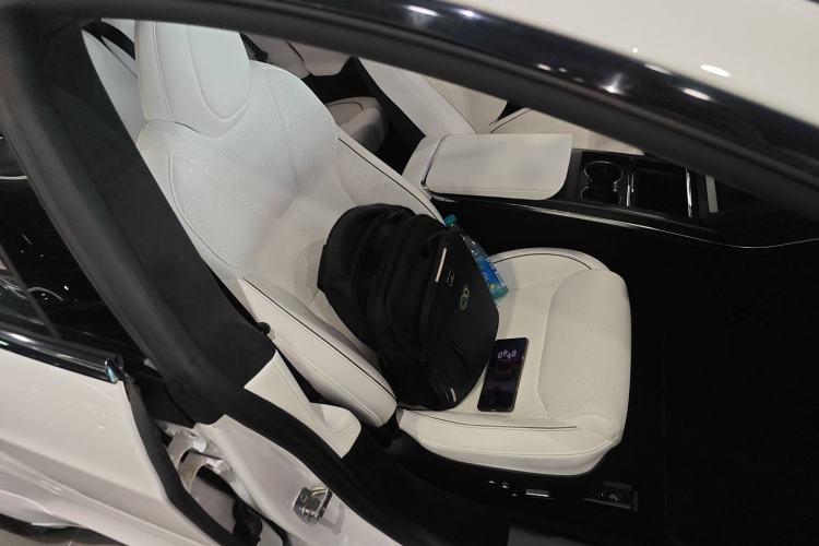 Used Tesla Model S 2023 Three-Motor All-Wheel-Drive Plaid Version
