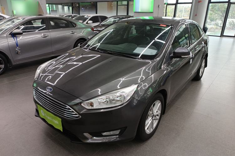 Used Ford Focus 2017 Sedan 1.6L Automatic Fashion Edition Smart Drive Version
