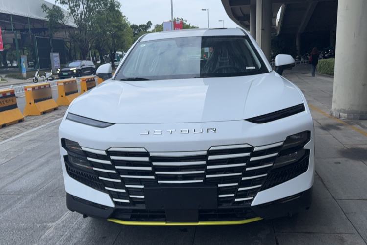 Used JETOUR Dashing 2025 1.5T DCT Youth UP