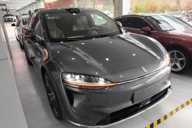 Used Hima Luxeed R7 2026 Model Pure Electric Max Exterior 1