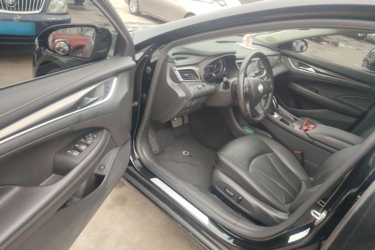 Used Buick LaCrosse 2022 652T Luxury Version Driver Seat