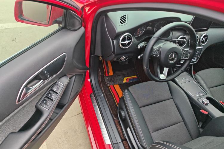 Used Mercedes-Benz A-Class 2016 A 200 Dynamic Edition
