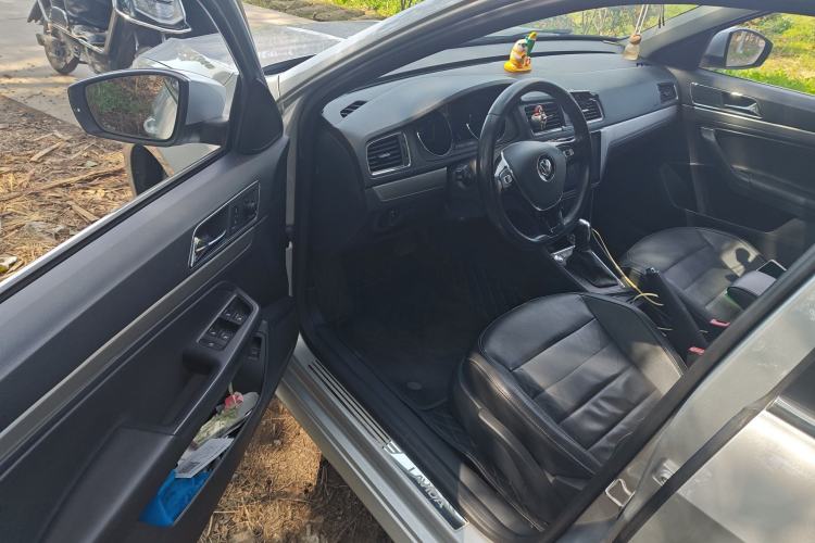 Used Volkswagen Lavida 2017 1.6L Automatic Comfort Edition