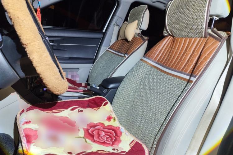 Used BAIC Senova D50 2014 1.5L manual standard version