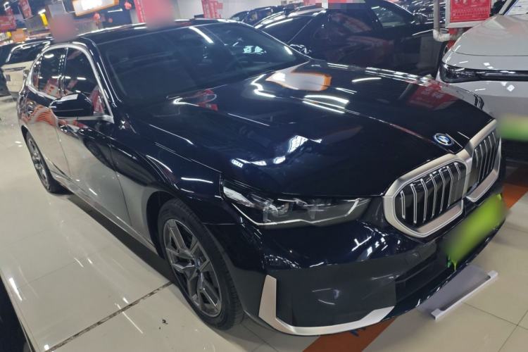 Used BMW i5 2024 eDrive 35L Luxury Package
