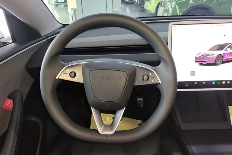 Used Tesla Model 3 2025 Rear-Wheel-Drive Version
