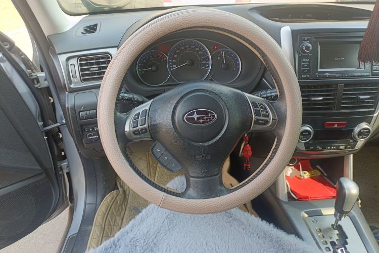 Used Subaru Forester 2011 2.5XS Automatic Luxury Edition Steering Wheel