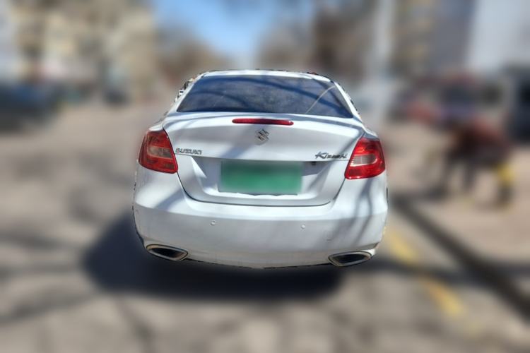 Used Suzuki Kizashi 2011 2.4L Two-Wheel Drive CVT Standard Edition