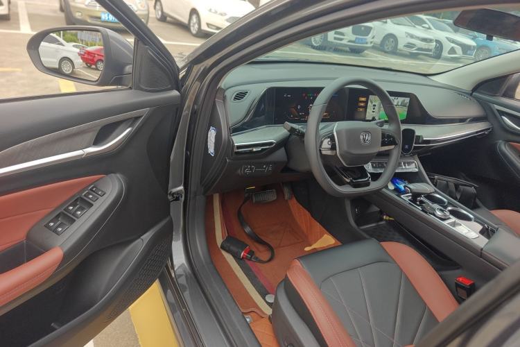 Used CHANGAN Eado 2022 PLUS Blue Whale NE 1.4T GDI DCT Flagship Edition Driver Seat