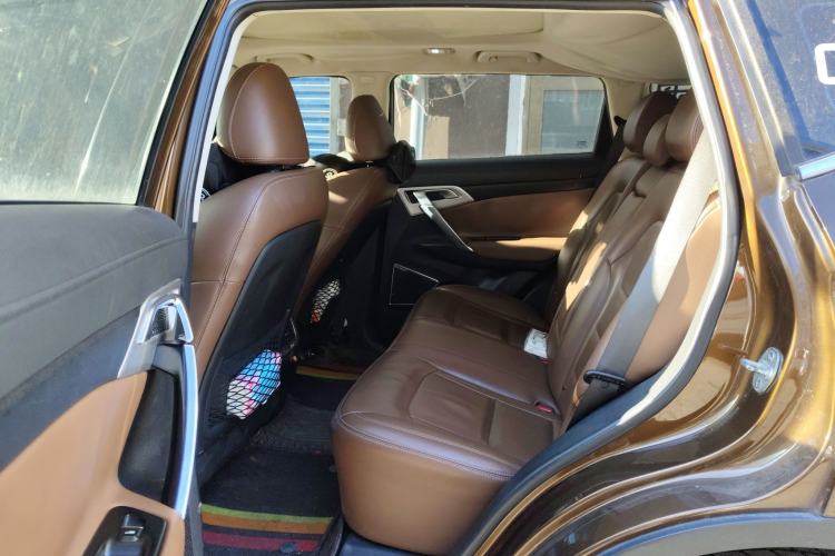 Used Geely Auto Emgrand X7 Sport 2016 1.8TD Automatic ZhiZun Version
