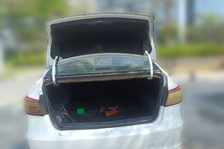 Used Luxgen 5 2014 Honor Navigation Edition 1.8T Automatic Luxury Model