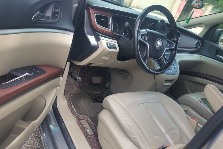Used Buick GL8 2017 25S Luxury Version China V Standard
