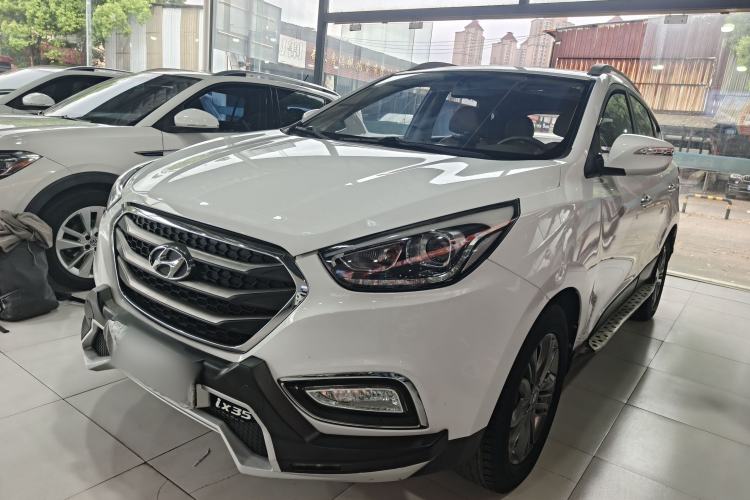 Used Hyundai ix35 2015 2.0L Automatic 2WD Smart Type China IV