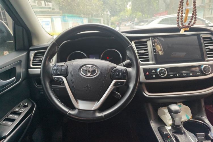 Used Toyota Highlander 2017 2.0T Four-Wheel Drive Luxury Edition 7 Seats
