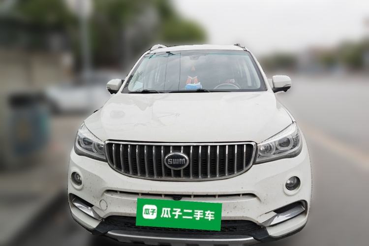 Used SWM X7 2020 2.0L Manual Comfort Version 7 Seats Front