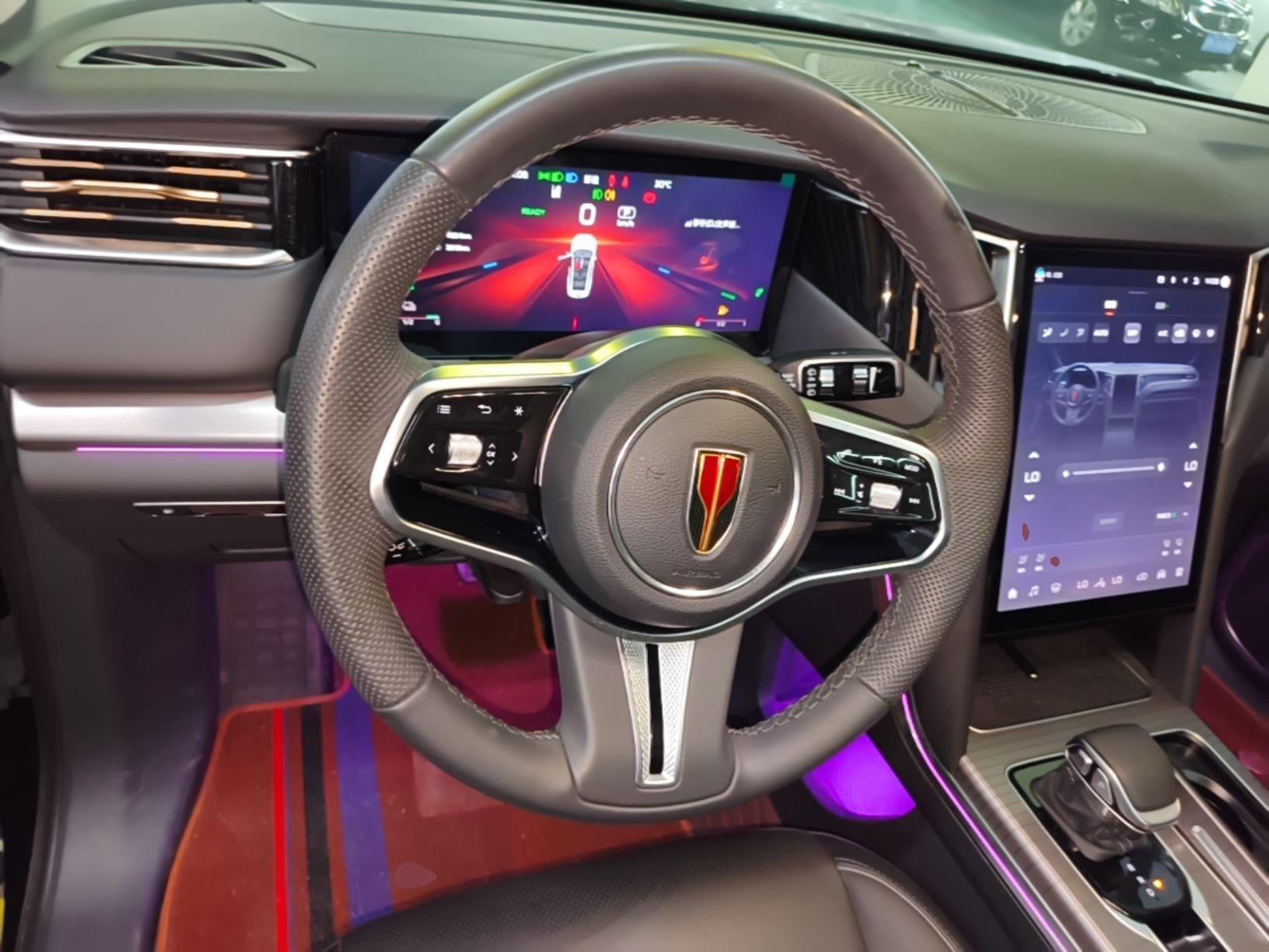 Hongqi HS7 PHEV 2024 2.0T PHEV Four-Wheel Drive Flagship Edition 6 Seats — снимка 13