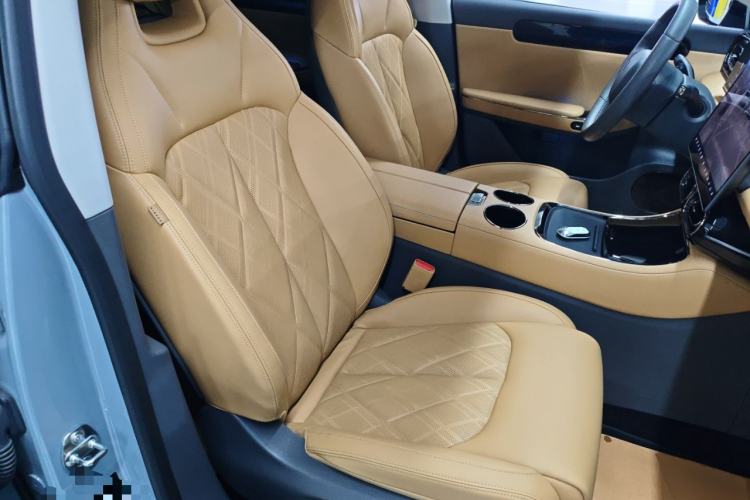 Used Leapmotor C01 2024 Range-Extended 316 Deluxe Edition Right Front Seat