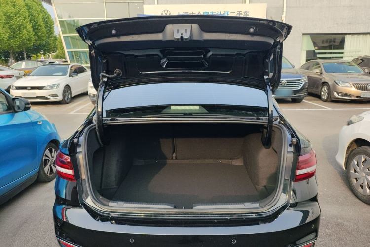 Used Volkswagen Lavida 2024 300TSI DSG Starry Sky Leading Edition
