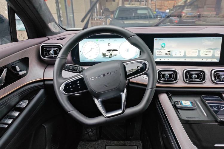 Used Chery Tiggo 9 2025 2.0T Automatic Two-Wheel Drive Luxury Edition 5 Seats