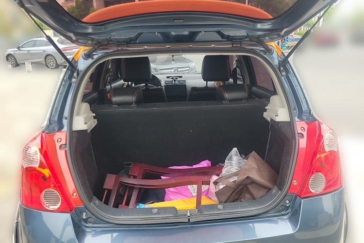 Used Suzuki Swift 2016 1.5L Automatic Fashionable Coolplay Edition
