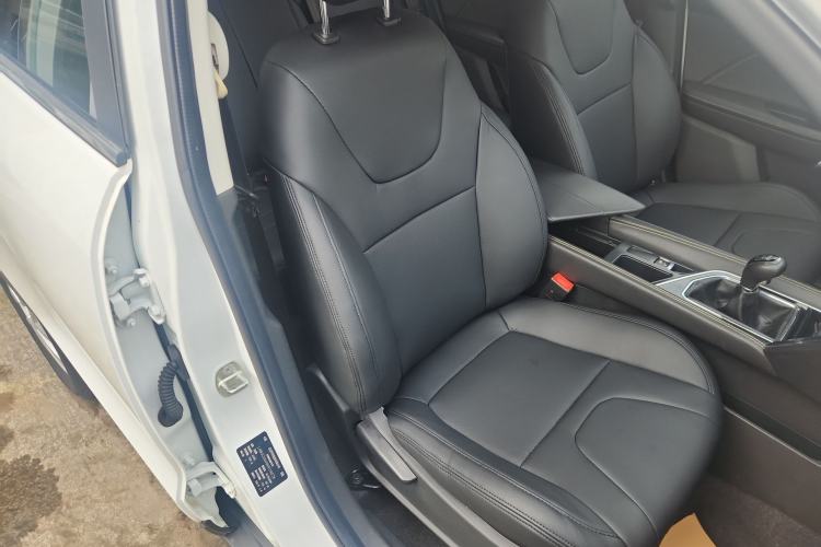 Used BAIC Beijing X3 2019 1.5T Manual Glory Edition Right Front Seat